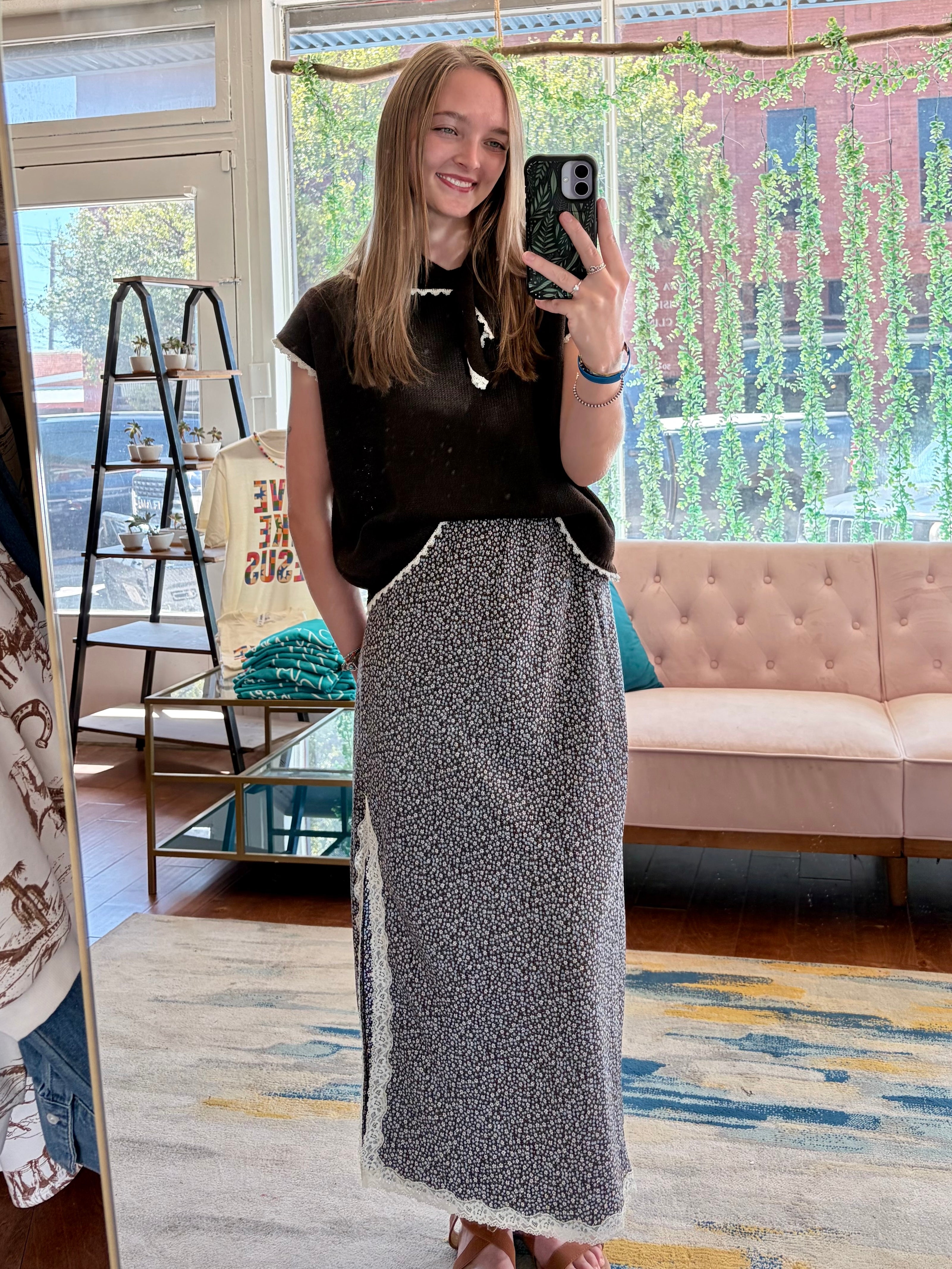 Lace Trim Floral Midi Skirt