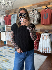 Cable Knit Sleeveless Sweater