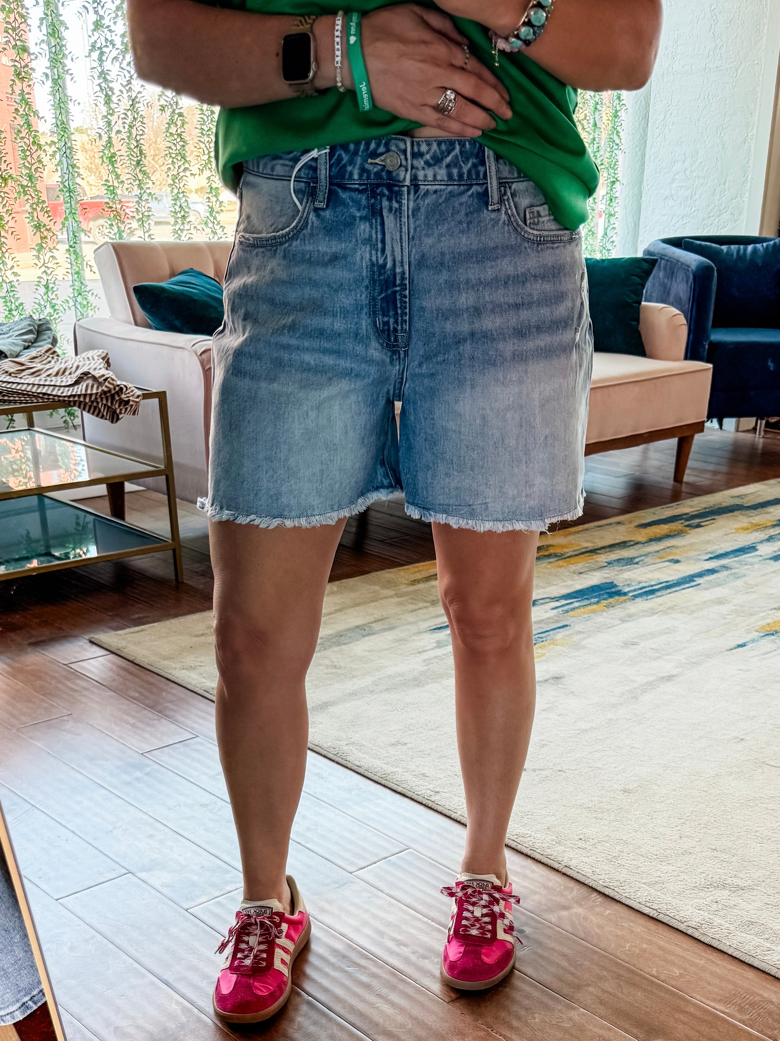 Classy Boyfriend Denim Shorts