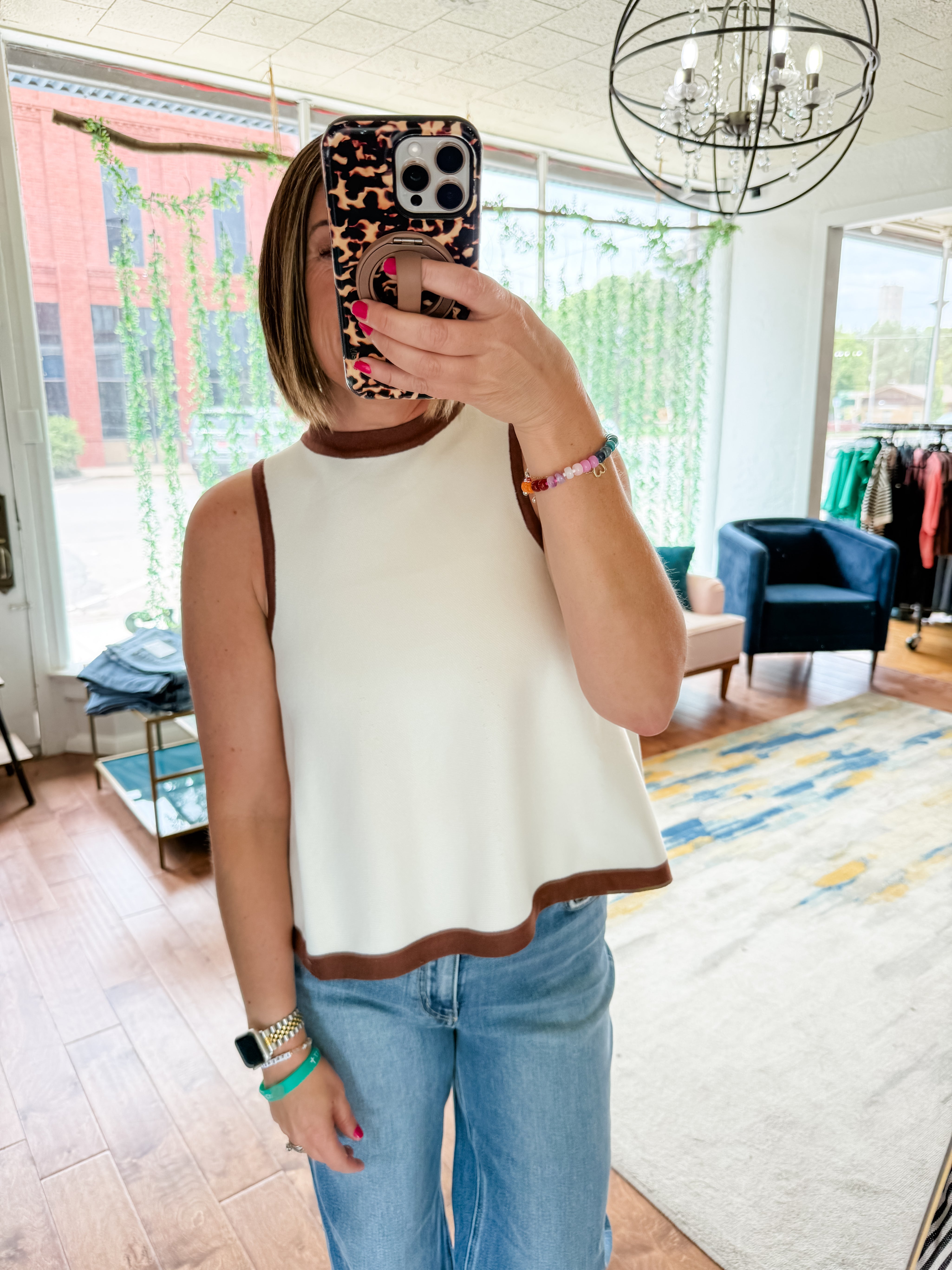Contrast Trim Knit Top