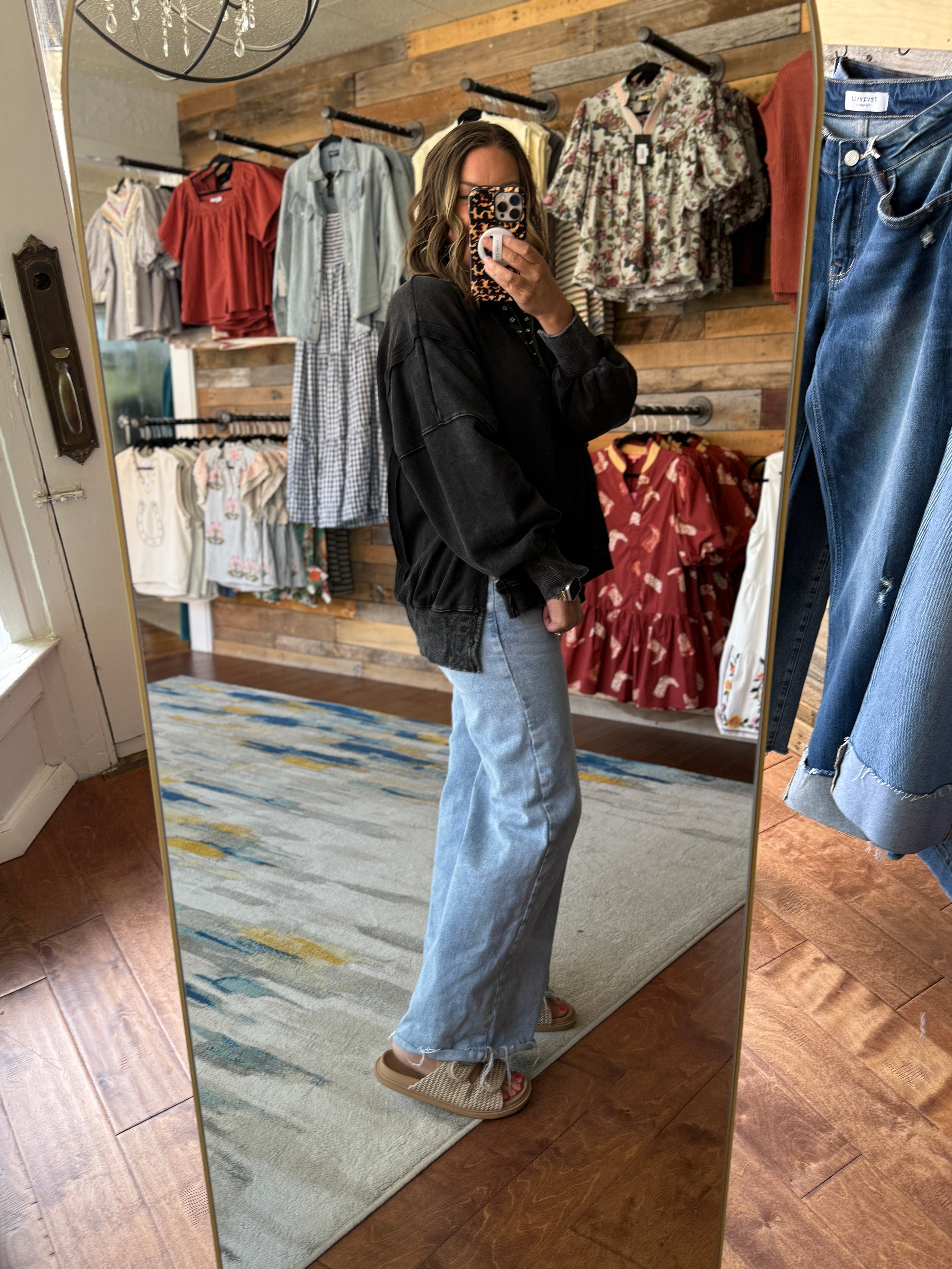 Snow Washed Pullover