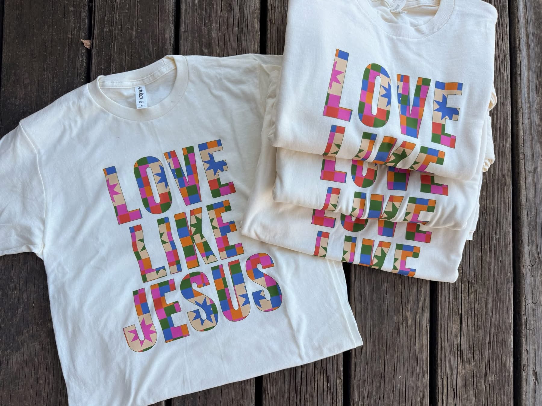 Love Like Jesus Tee