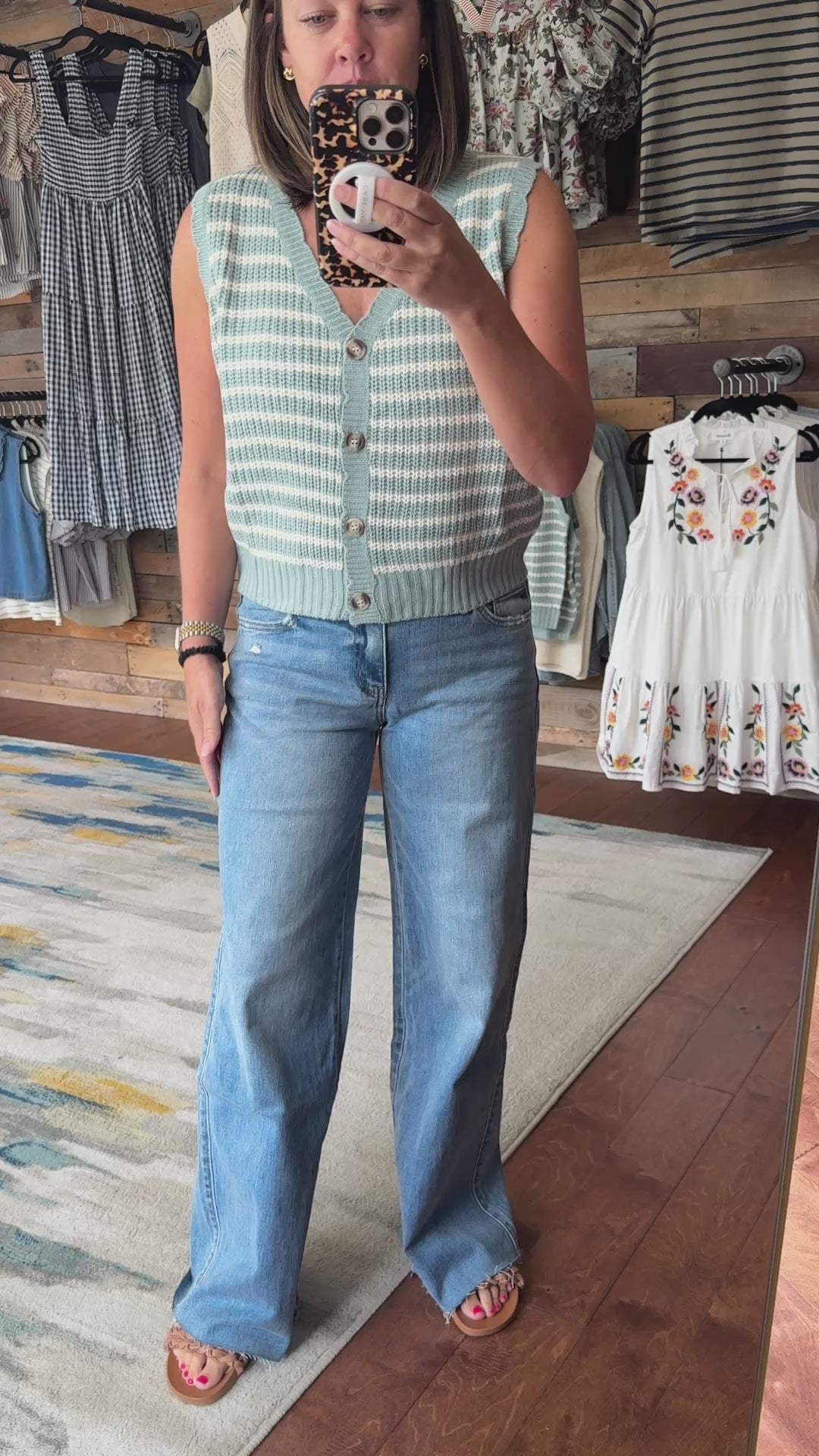 Mid-Rise Raw Hem Wide Leg Jeans