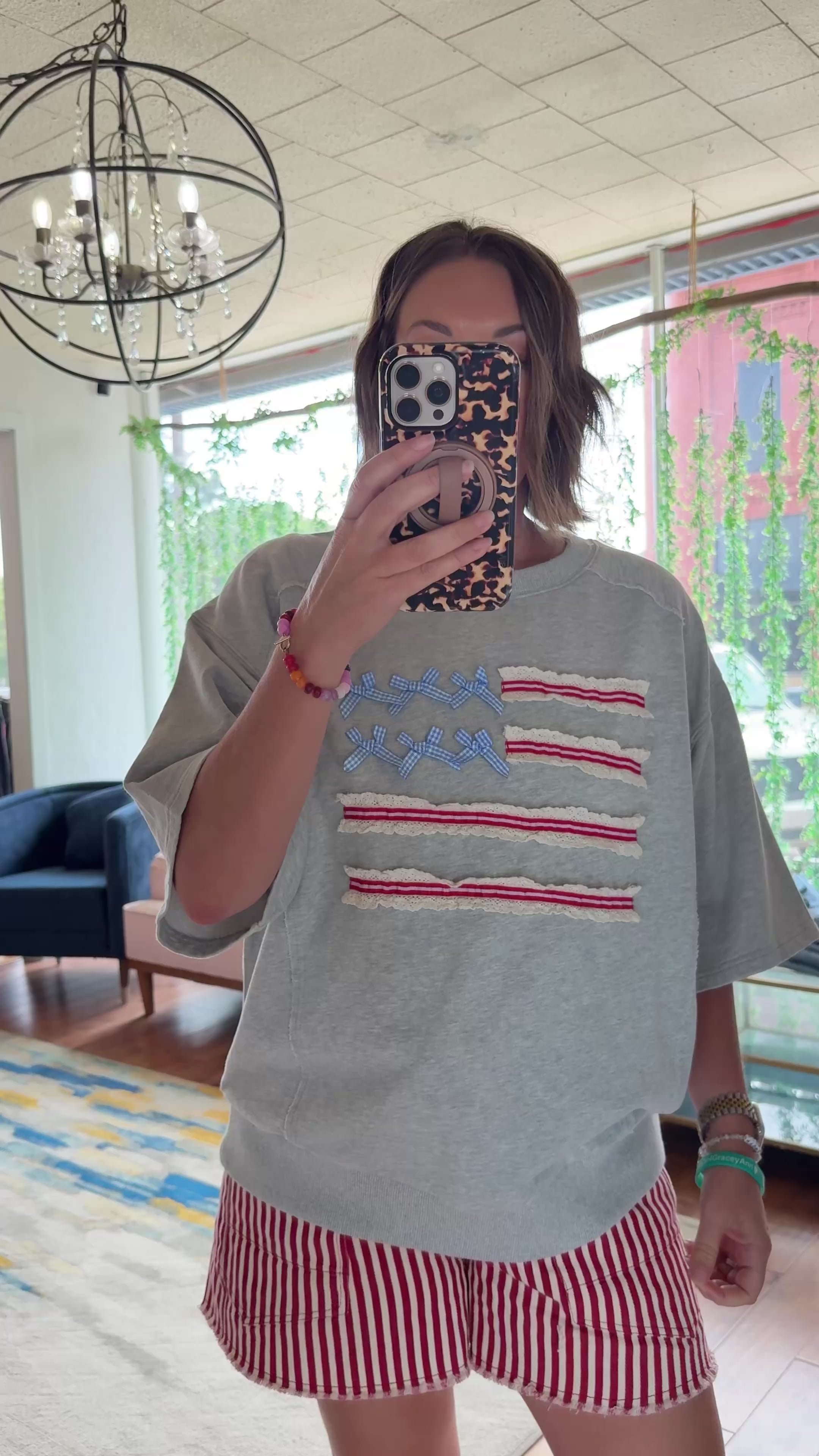 AMERICAN FLAG WASHED TERRY PULLOVER