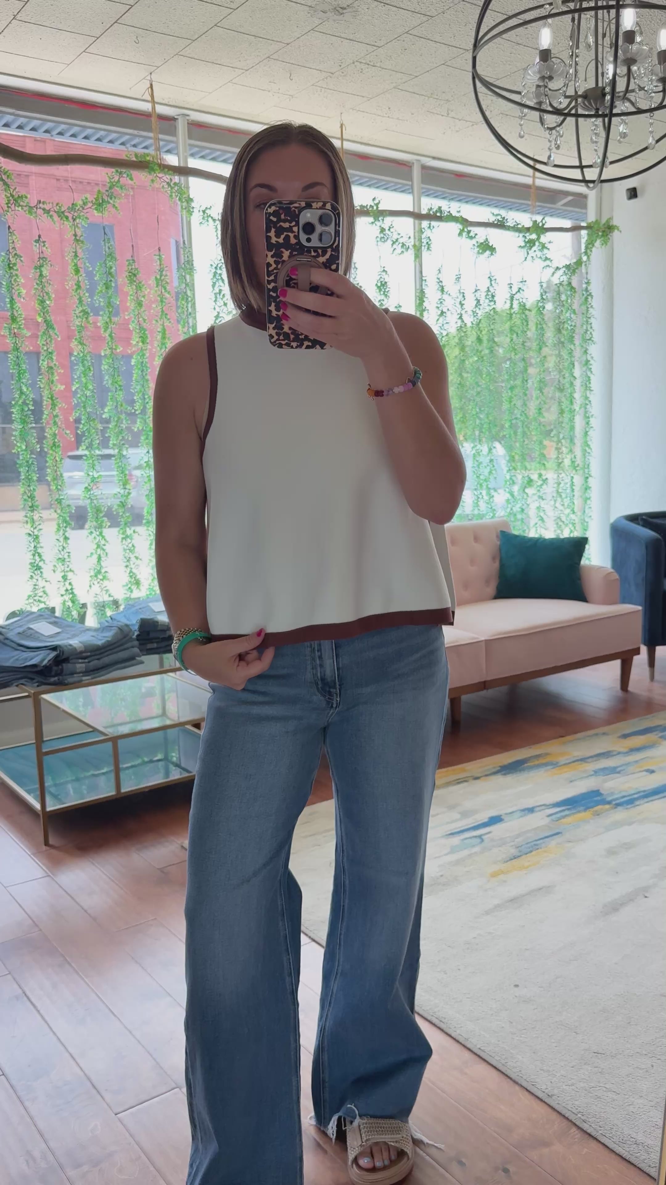Contrast Trim Knit Top